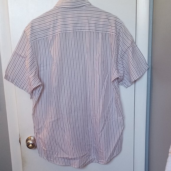 VAN HEUSEN MENS SHIRT MEDIUM SHORT SLEEVE 15"-15.5" NECK BROWN TAN WHITE STRIPES - Picture 2 of 4